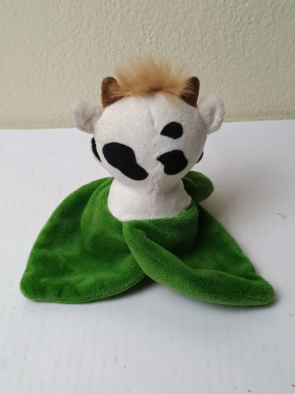 John Deere Peek N' Peel Cow Plush 
